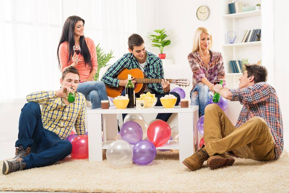 Как организовать отличную вечеринку у себя дома