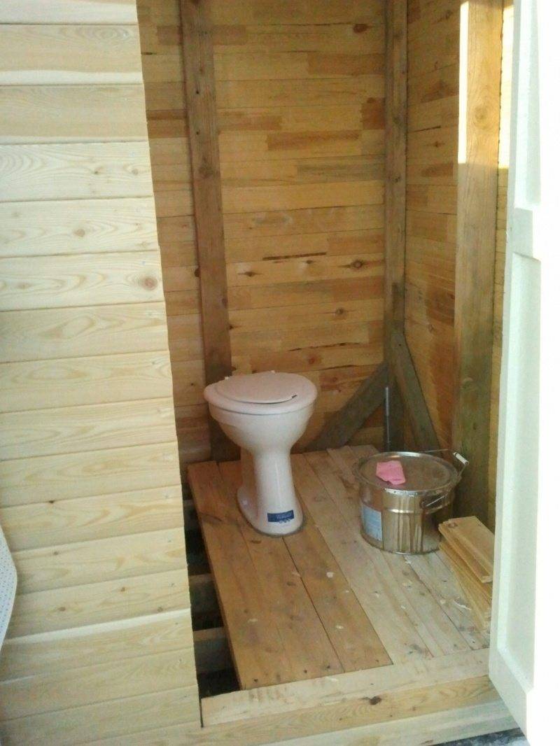 Туалет для дачи своими руками: пошаговая инструкция возведения такой нужной постройки