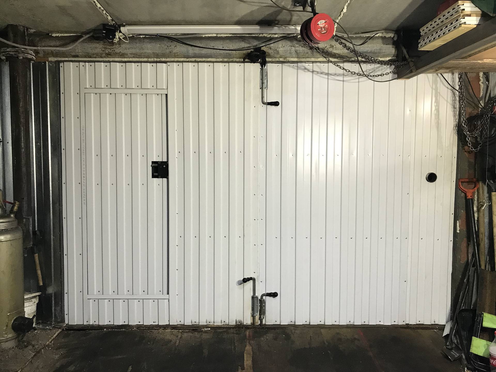 Инструкция по утеплению металлического гаража своими руками
