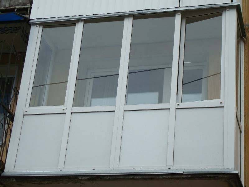 Балкон: сэндвич-панели и внутренняя отделка
