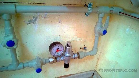 Ручная и автоматическая подпитка системы отопления частного дома