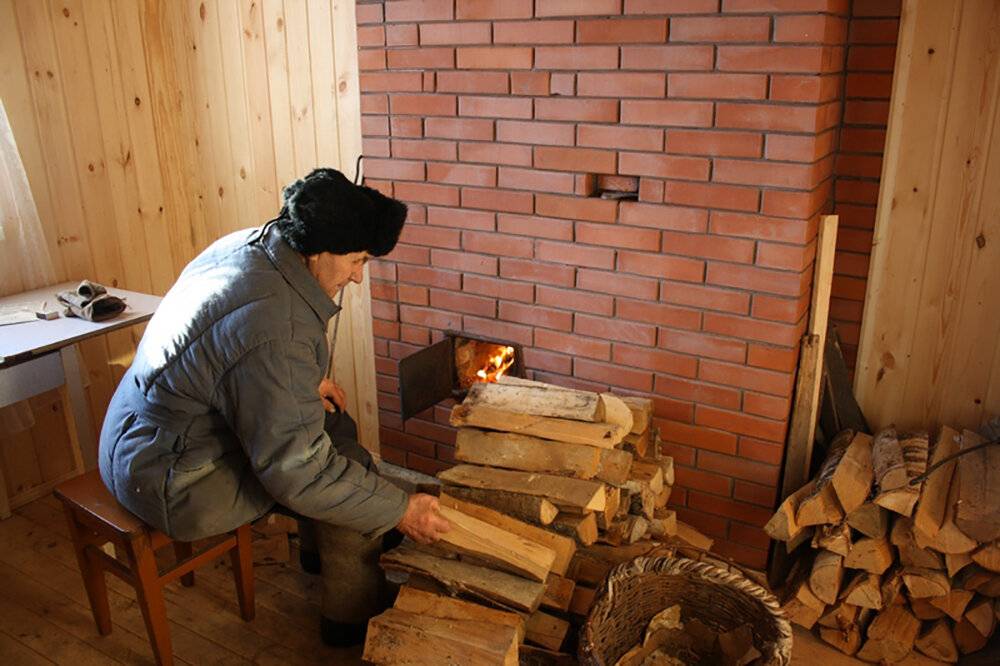 Как правильно топить русскую печь: советы опытных печников