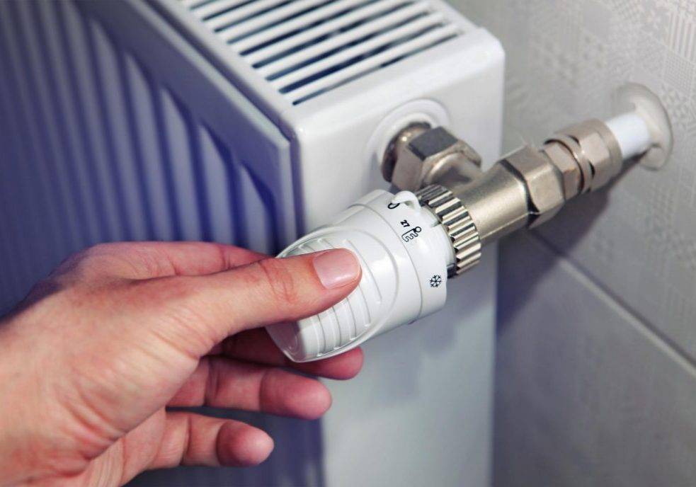 Терморегулятор для радиатора отопления в системах различных домов — рассмотрим вместе