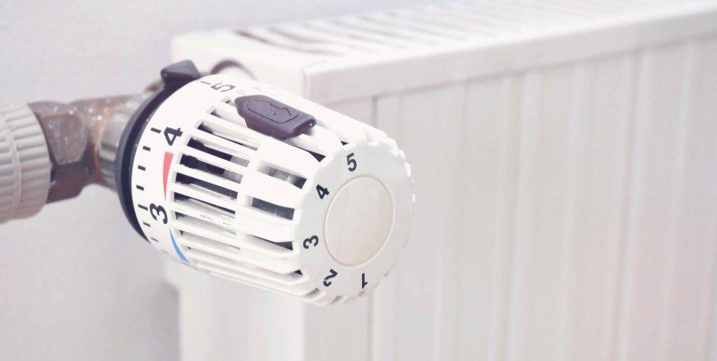 Как правильно установить термоголовку на радиатор отопления? - строительные рецепты мира
