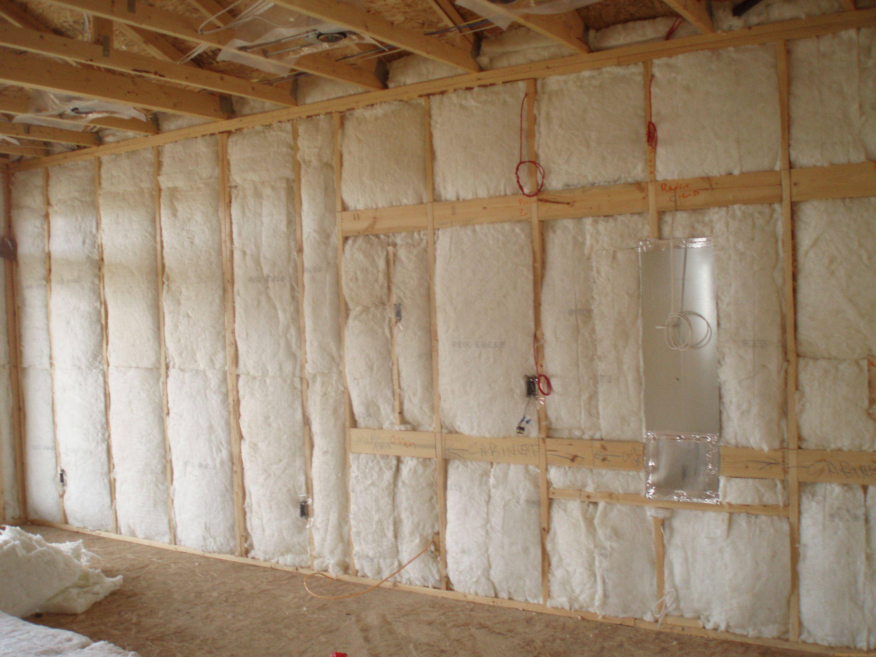 Особенности и нюансы утепления стен в деревянном доме изнутри