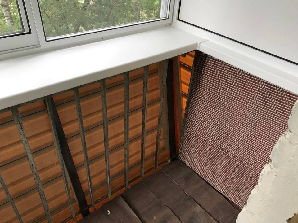 Что делать с конденсатом на балконе?
