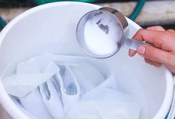 Как постирать шторку для ванной в домашних условиях