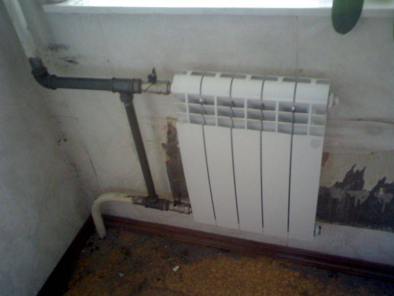 Замена радиатора отопления в квартире - руководство процессом