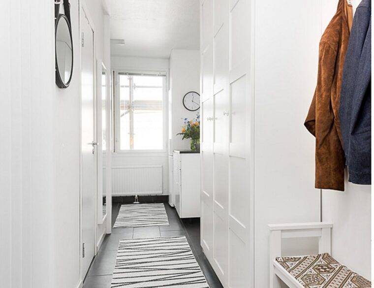 Узкий коридор в квартире: дизайн, интерьер, идеи и решения