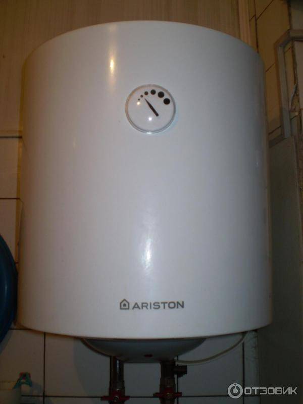 Накопительные водонагреватели ariston объемом 50 литров. водонагреватель аристон на 30, 50, 80 и 100 литров: инструкция по эксплуатации